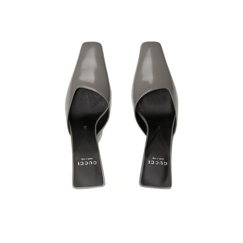 GUCCI Interlocking G-plaque Patent Mules-2
