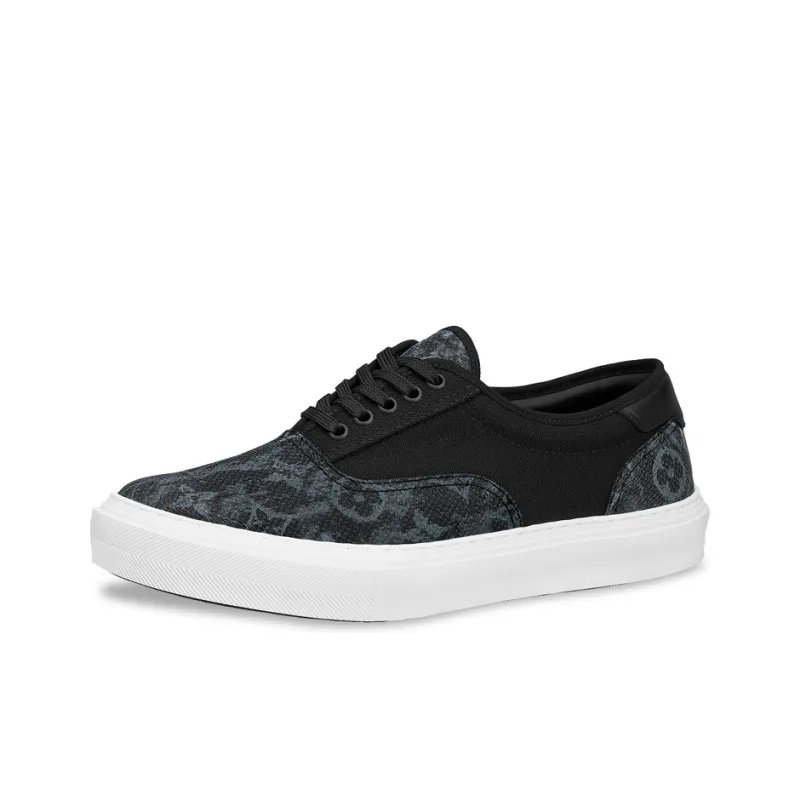 LOUIS VUITTON Trocadero Low Top Skateboard Shoes Men's Black-0