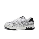 White Black Graffiti