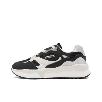 QIAODAN Anti-Slip Wear-Resistant Low-Top Casual Shoes Women's Black White