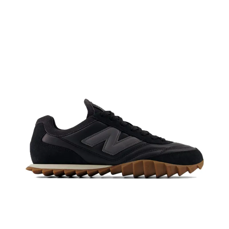 New Balance RC30 'Black Magnet'-1