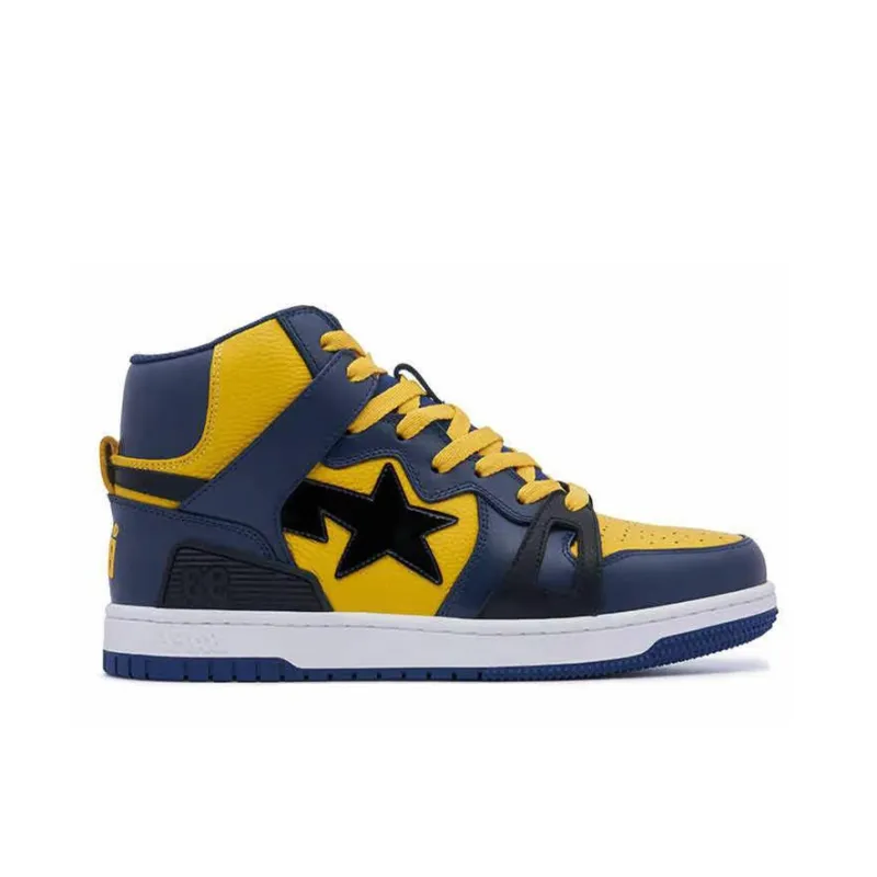 A BATHING APE® Logo-patch Leather Sneakers-1