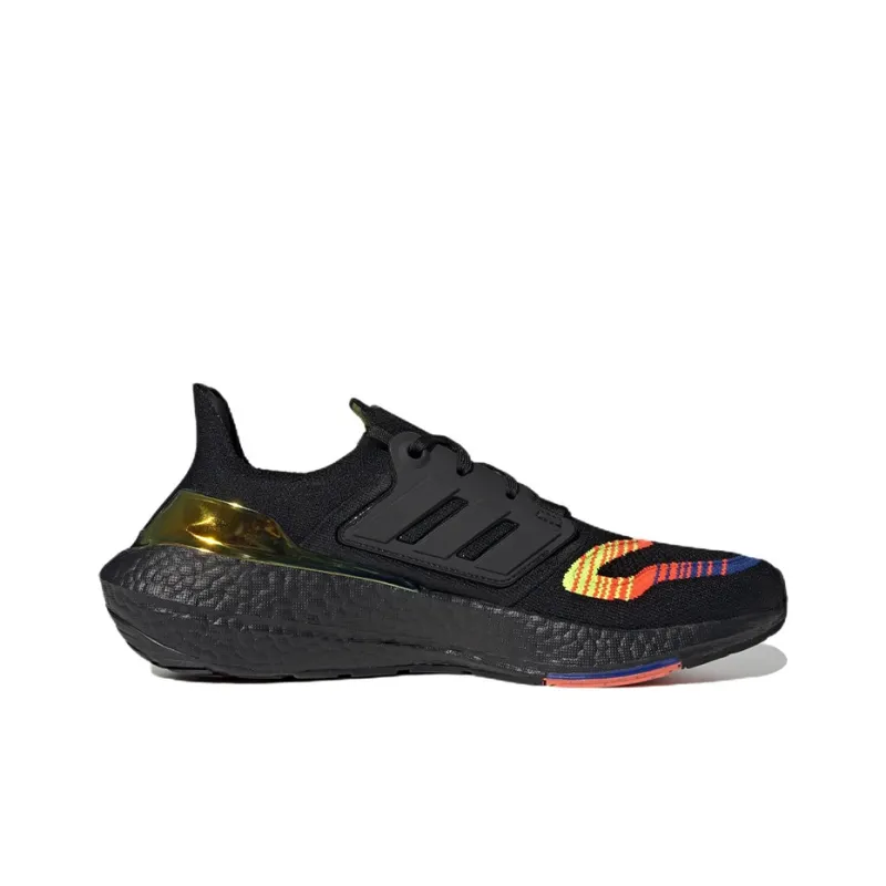 Adidas Ultra Boost 22 Linear Energy Black-1