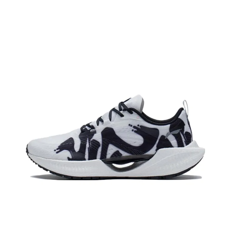 LiNing Super Light 19 Breathable And Resilient Low Top Running Shoes Women's White Black-0