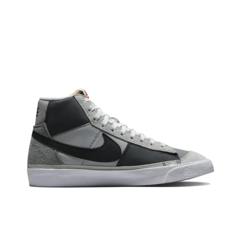 Nike Blazer Mid '77 Pro Club 'Remastered Grey Black'-1