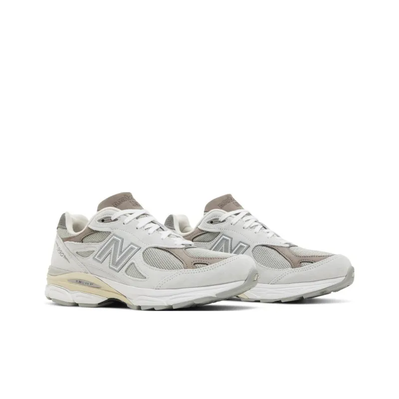 New Balance 990v3 MiUSA Ycmc Nimbus Cloud-2