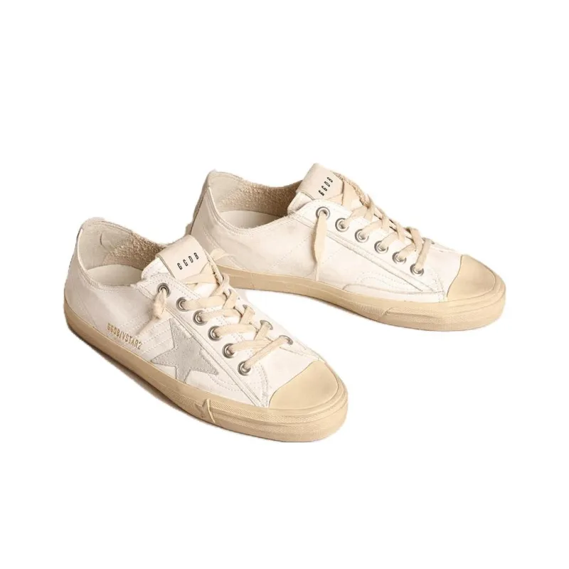 Golden Goose V-Star Leather Sneakers-2