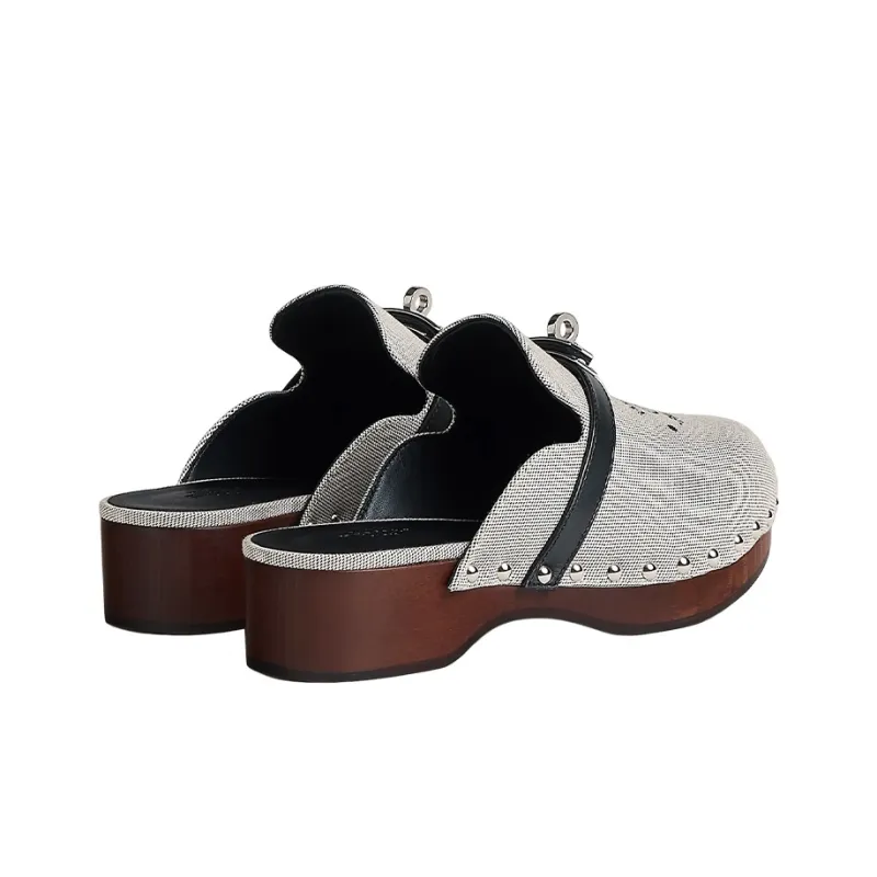 HERMES Carlotta Closed Toe Slippers Women's Dark Reddish Purple-4