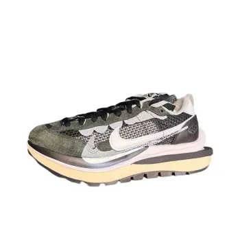 Sacai x Nike VaporWaffle Slip Resistant Low Top Casual Shoes Men's Green