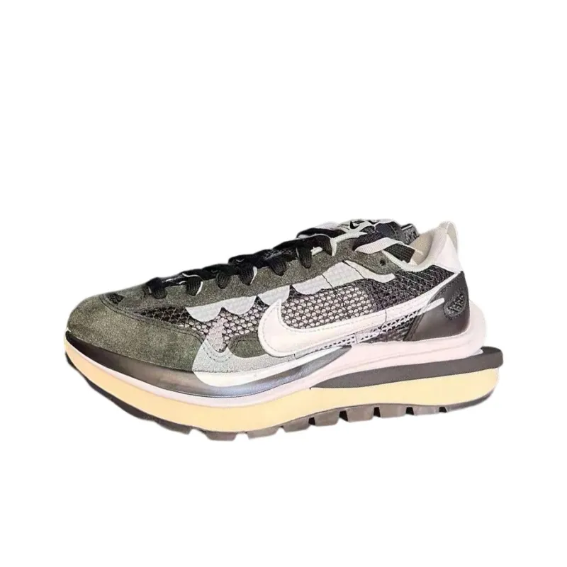 Sacai x Nike VaporWaffle Slip Resistant Low Top Casual Shoes Men's Green-0