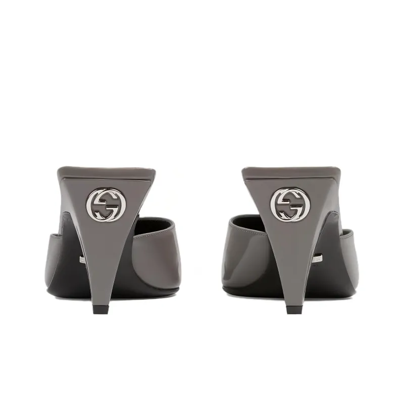 GUCCI Interlocking G-plaque Patent Mules-3