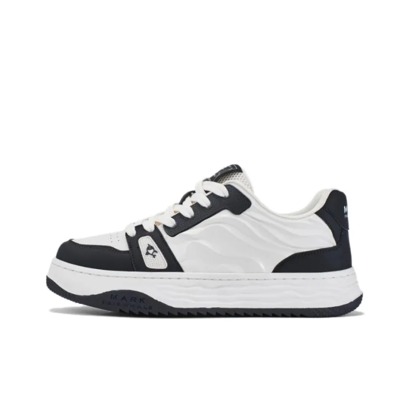 FAIRWHALE Low-Top Stylish Skateboarding Shoes Unisex-0