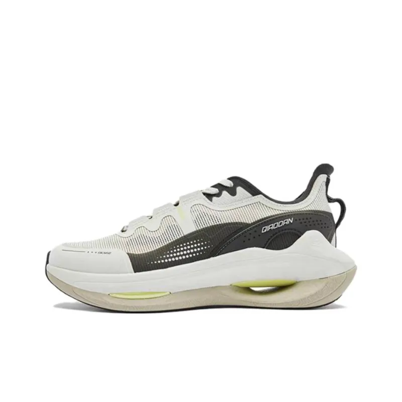 QIAODAN Wear Resistant Breathable Lightweight Rebound Low Top Casual Shoes Men's White Black-0