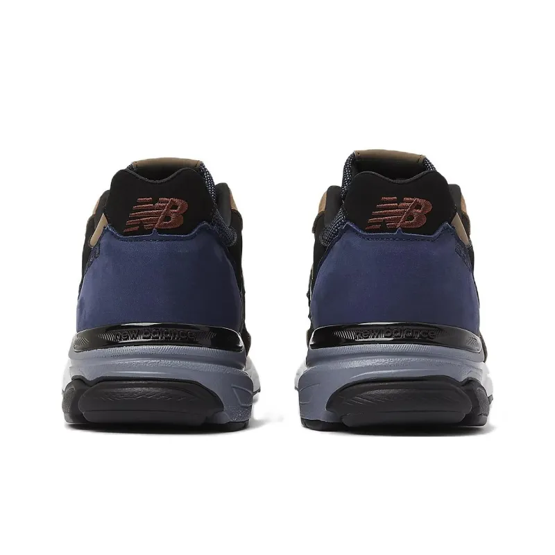 New Balance 920 MiUK Navy Beige Black-4