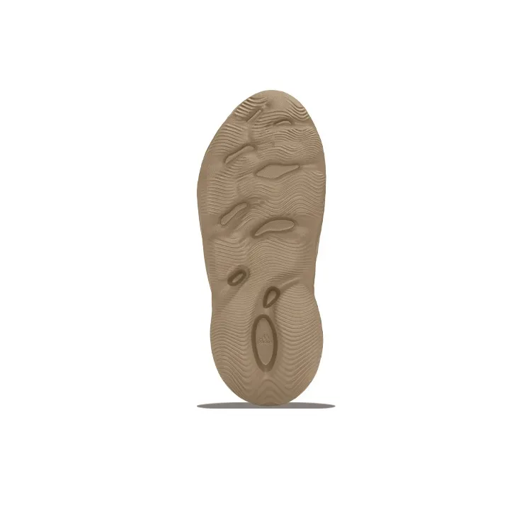 Adidas Yeezy Foam RNR Clay Taupe-4