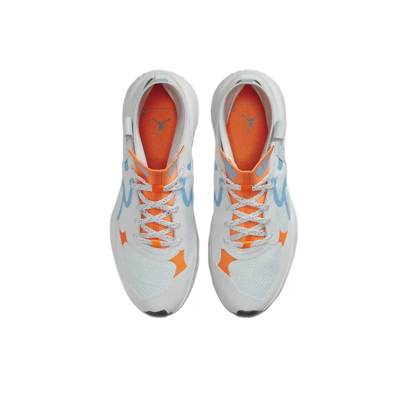 Jordan Delta 3 Mid Pure Platinum Chambray Total Orange-3