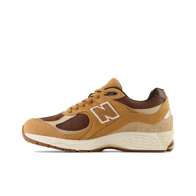 New Balance 2002R Gore Tex Tobacco-0