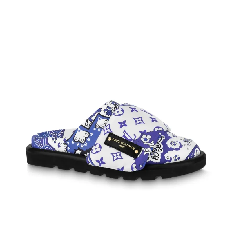 LOUIS VUITTON Quick Dry Closed Toe Slippers Women's White Blue-1
