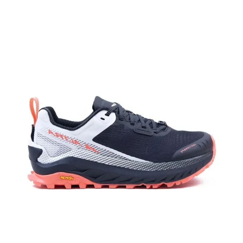Altra Olympus 4 Cushioned Slip-Resistant Lightweight Low-Top Running Shoes Women's Black White-1