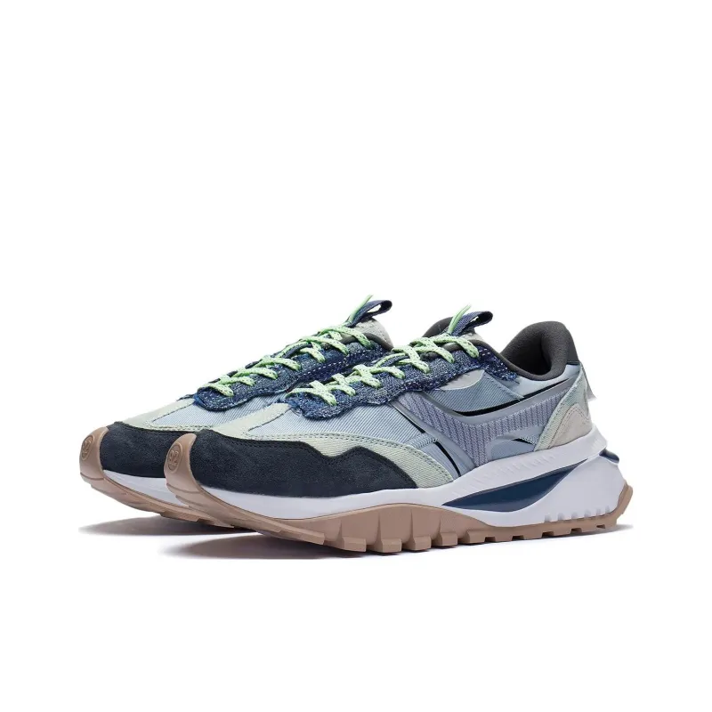 LiNing Fangyuan EVO Slip Resistant, Abrasion Resistant, Breathable, Reflective Low Top Running Shoes Men's Black Blue-2