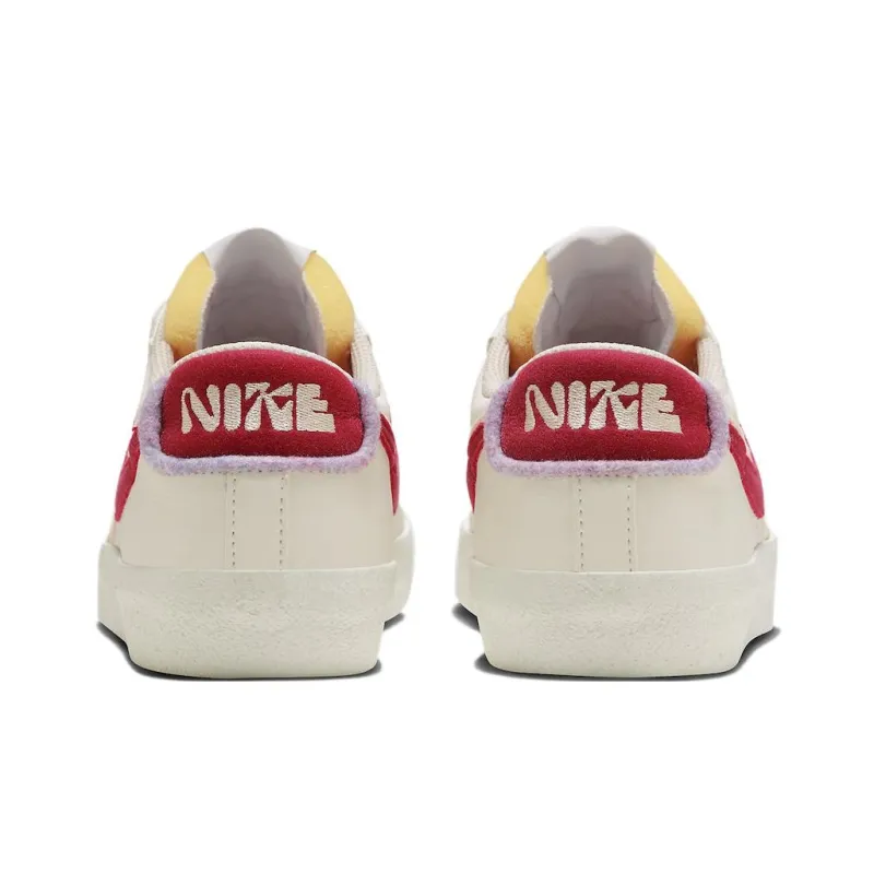 Nike Blazer Low '1972' Women's-4