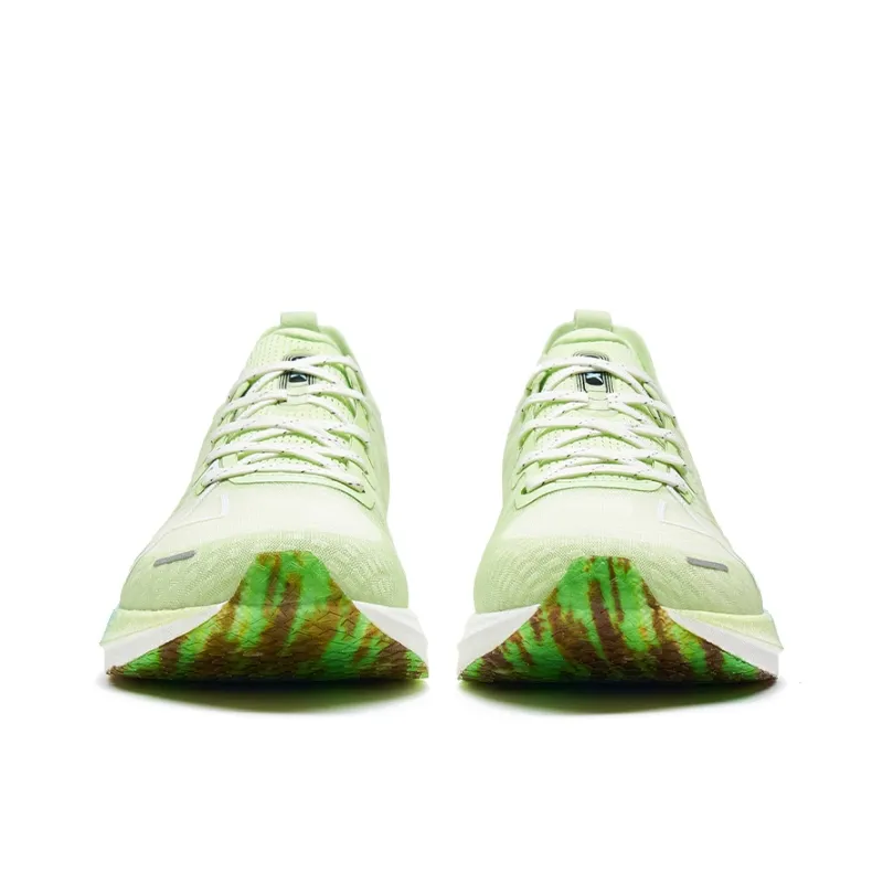 XTEP Two Thousand Kilometers 1.0 Anti Slip Wear Resistant Low Top Running Shoes Men's Jelly Green-3