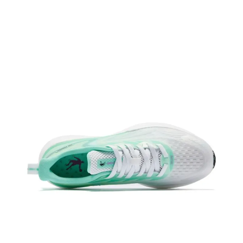 QIAODAN Flying Shadow Team1.0 Anti Slip Wear Resistant Low Top Running Shoes Men's White Green-3