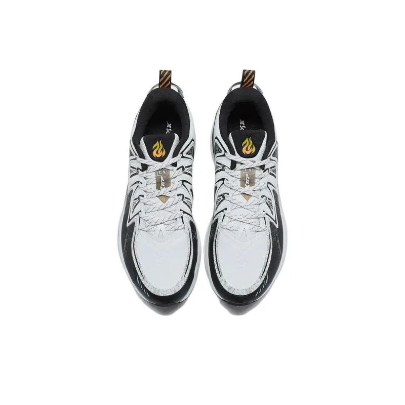 XTEP Wind & Fire 26th Generation Dynamic Foam Running Shoes Men's White Black-2