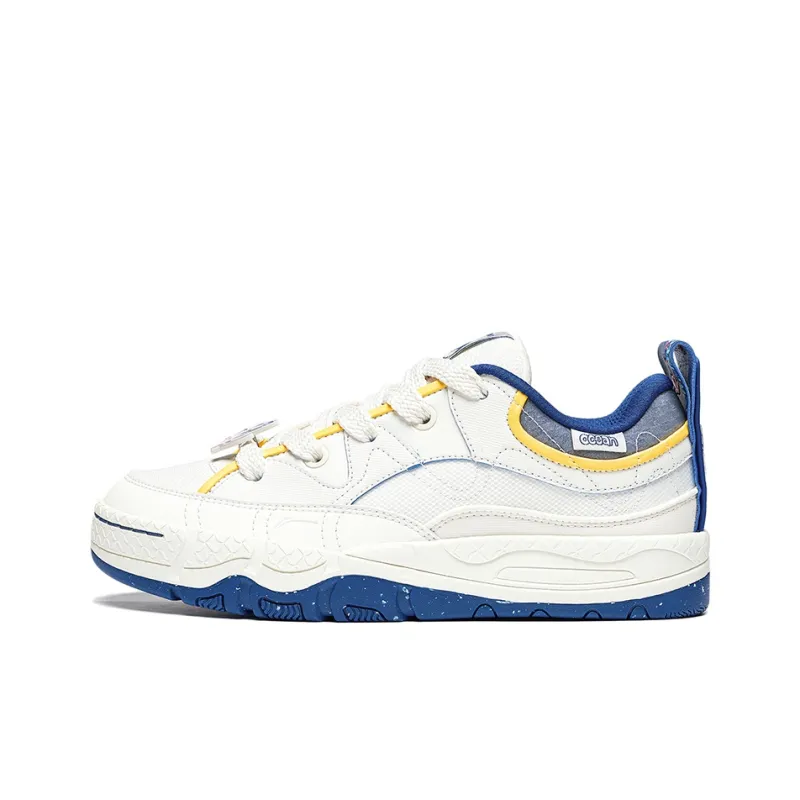 LiNing CF Tracing Honor 3 Cushioning Wear Resistant Low Top Sports Casual Shoes Men's White Blue-0