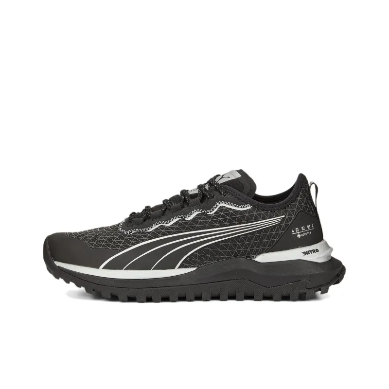 PUMA Voyage Nitro Running Shoes Men Low-Top Black/White-0