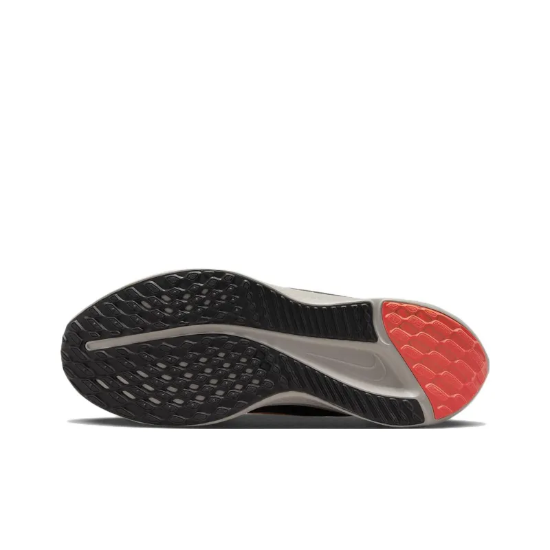 Nike Quest 5 'Black Bright Crimson'-5