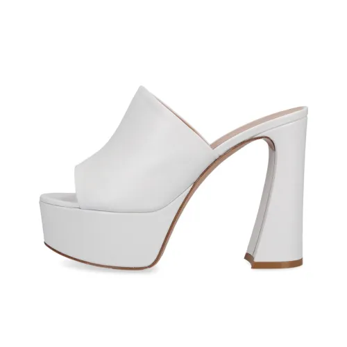 GIANVITO ROSSI Leather Platform Mules