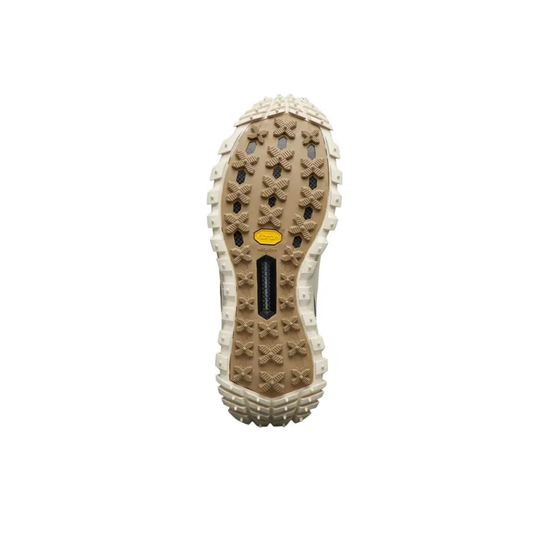 Moncler Trailgrip Beige White-4