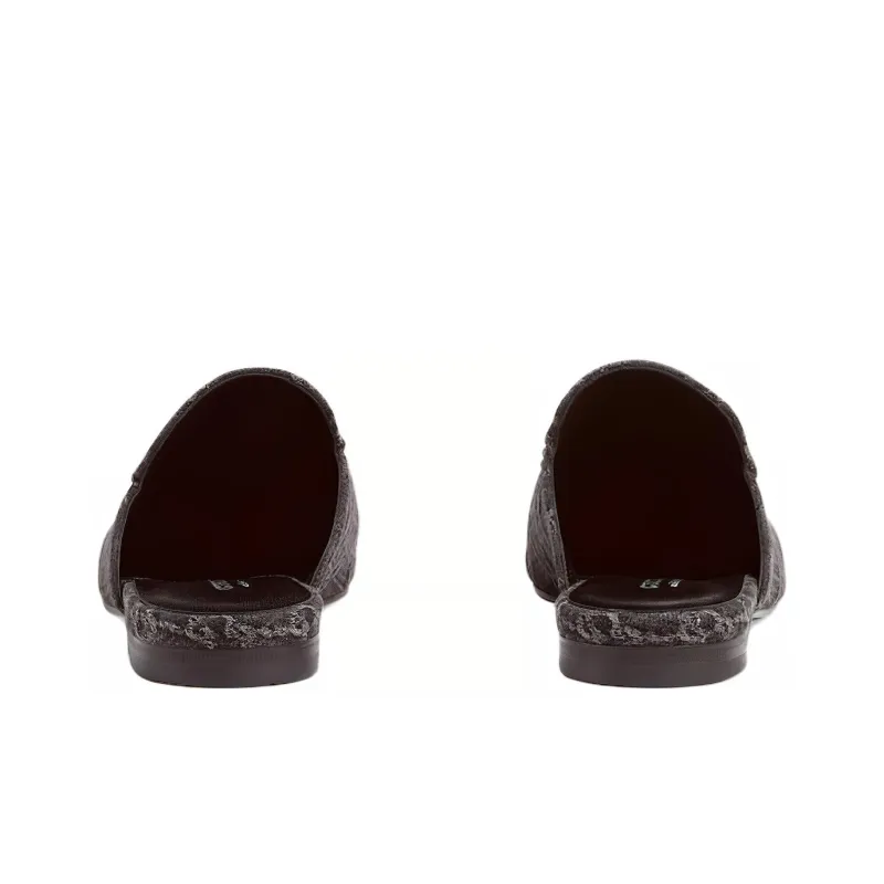 GUCCI Princetown Closed Toe Slippers Women's Black-3