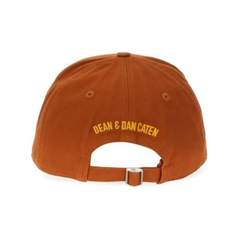 DSQUARED 2 Maxi Logo Patch Distressed Baseball Cap-1