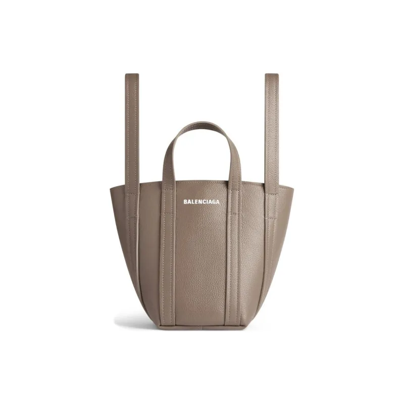 Balenciaga Everyday Grain Calfskin Tote Bag, Shopping Bag, Shoulder Bag, Crossbody Bag, Handbag Women's Light Brown-0