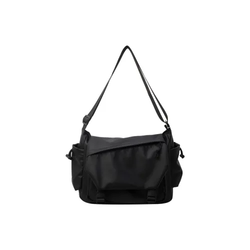 TAKI Crossbody Bags Black