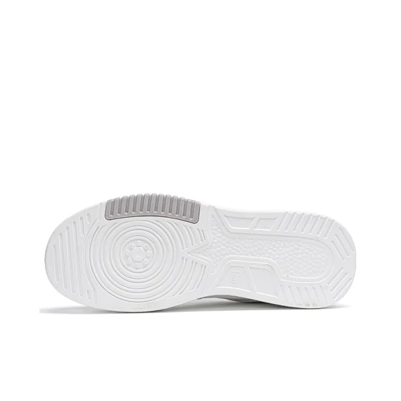 Warrior Cushioning Wear Resistant Low Top Skateboard Shoes Men's White Gray-3