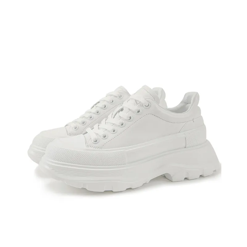 GG CC Chunky Sneakers Women's Low Top Black/White-2