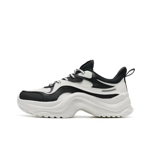 XTEP Cotton Candy Height Increasing Low Top Casual Shoes Women's Black/Canvas White