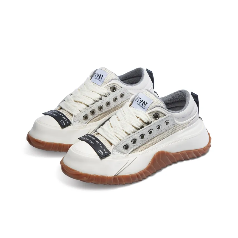VTVN Wear Resistant Height Increasing Low Top Canvas Shoes Unisex Jupiter White-1