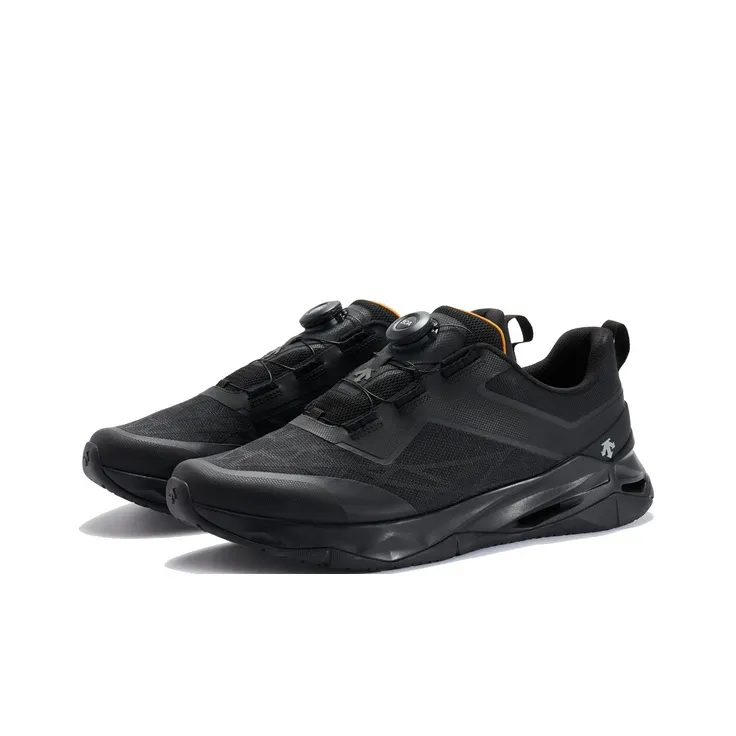 DESCENTE TRAINING Slip Resistant Low Top Training Shoes Men's Black-1