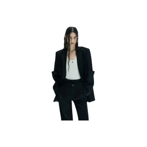 MO&CO Business Suits Women's Black