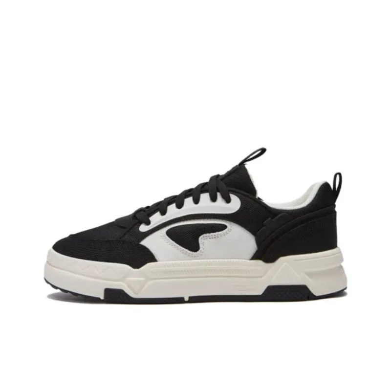 FILA FUSION BANK DX Anti Slip Wear Resistant Low Top Skateboard Shoes Women's Black-0