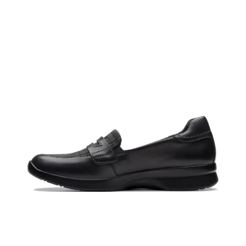 Clarks Loafers Unisex Black-0