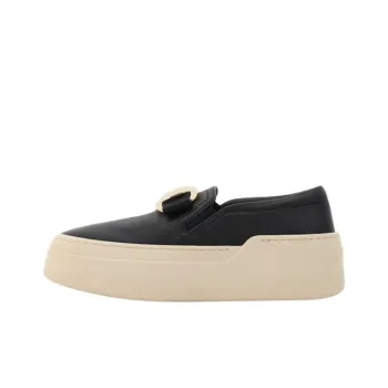 FERRAGAMO Vara Low Top Skateboard Shoes Women's Black