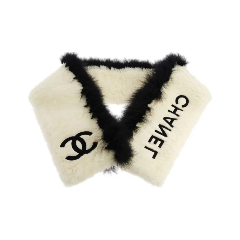 CHANEL 1990 2000s Faux fur Stole-1