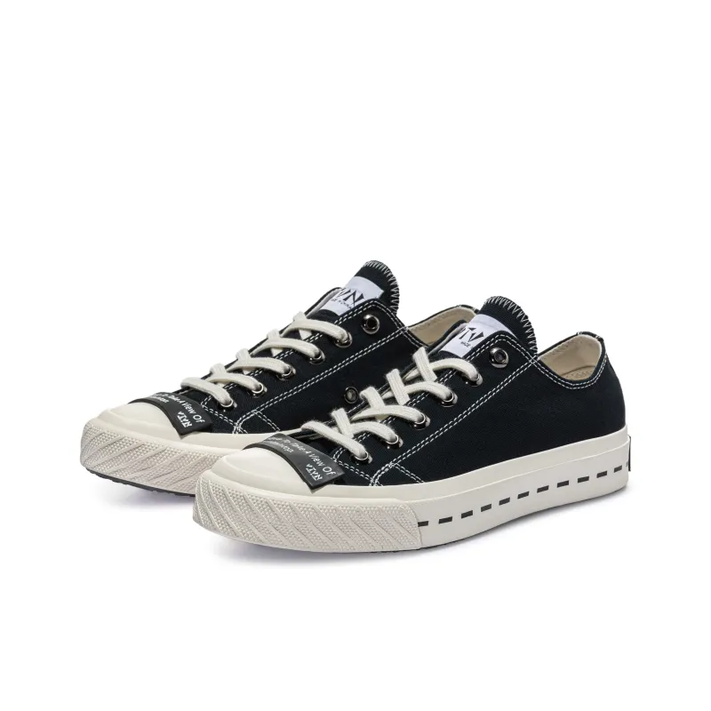 VTVN Mountaintop Summit Low Top Canvas Shoes Unisex Black White-1