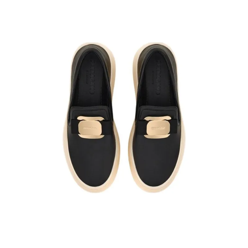 FERRAGAMO Vara Low Top Skateboard Shoes Women's Black-3