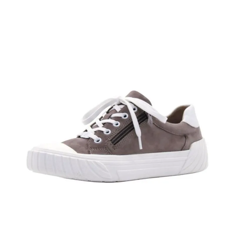 CAPRICE Slip-Resistant Low-Top Skateboard Shoes Women's Brown-1